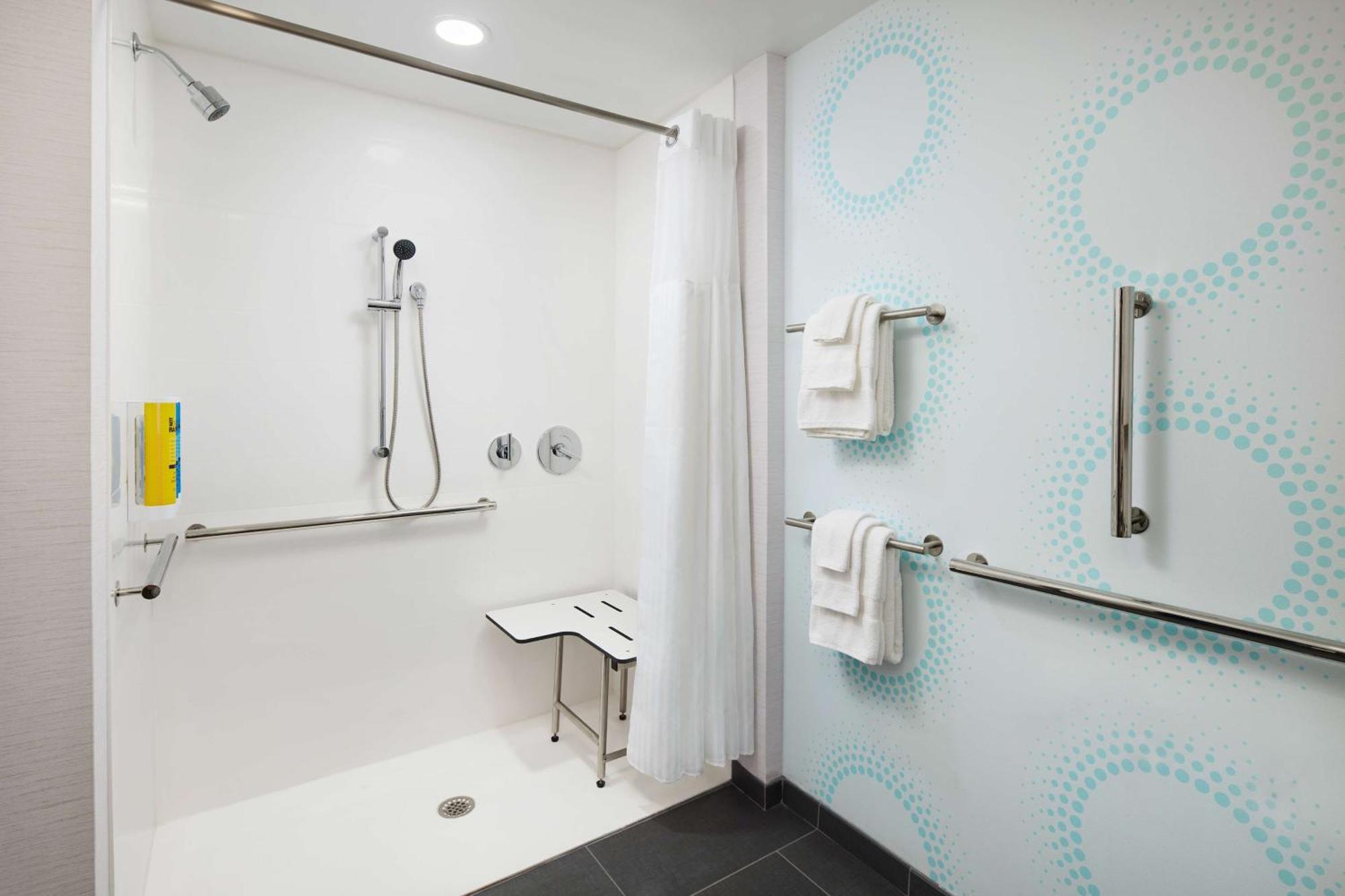 Tru By Hilton Atlanta Northlake Parkway, Ga Tucker Bagian luar foto